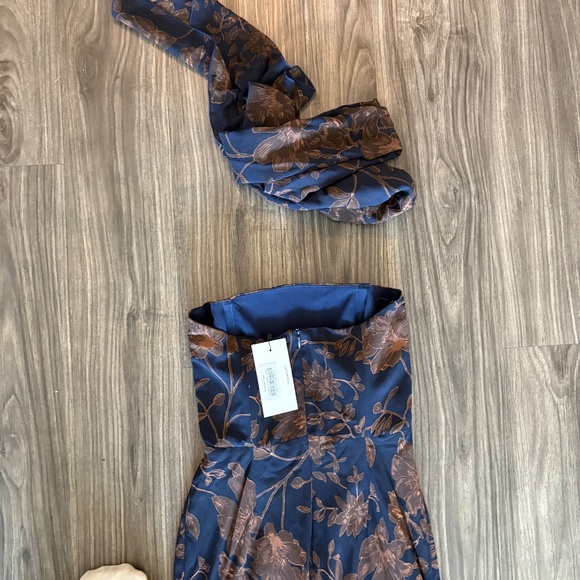 NEW Park & Fifth Chelsea Dress XS Blue and Brown Floral Strapless Maxi Scarf - Picture 5 of 13